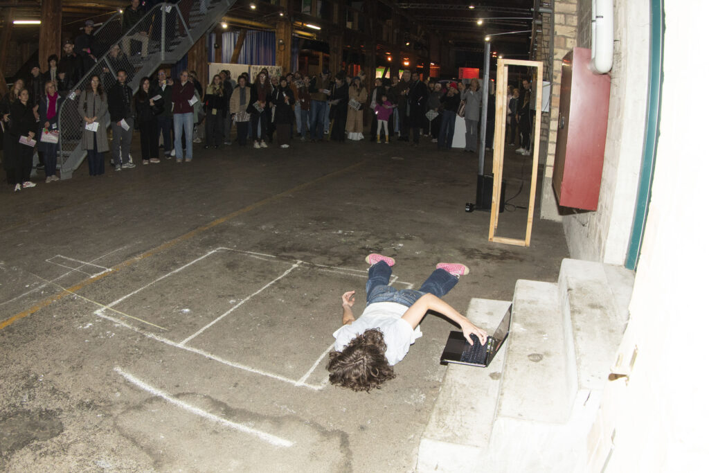 Laptop Peace laptop peace jungkunst lelah neary